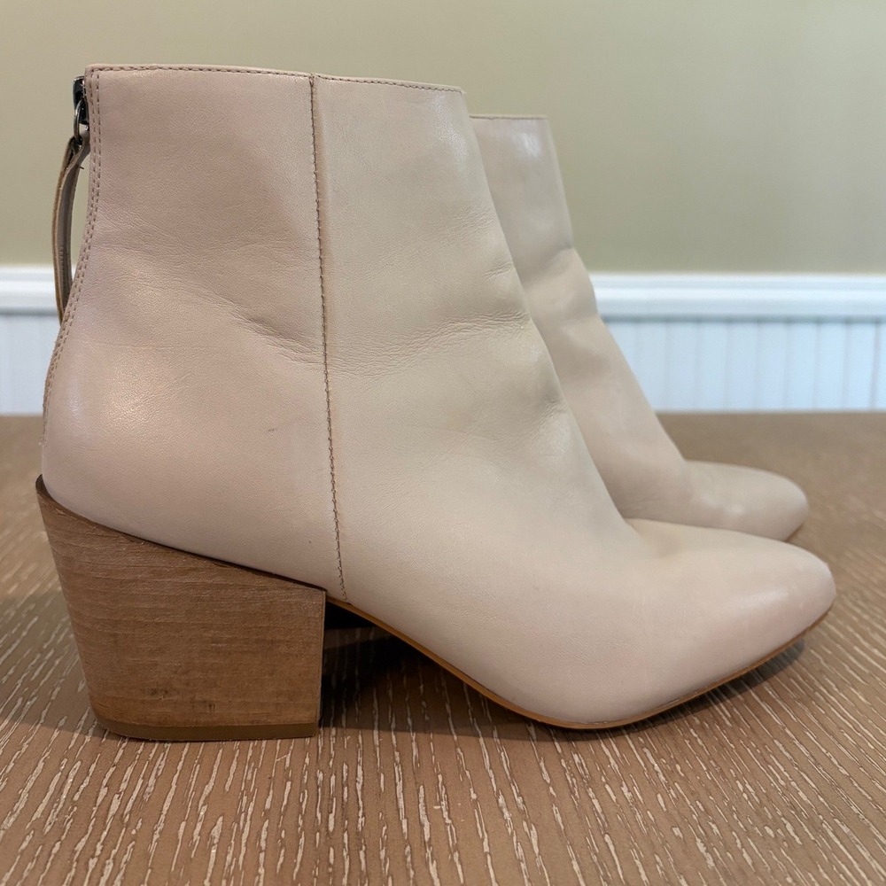 Matisse Croft Women's 7.5M Cream Leather Ankle Boots Pointed Toe Blockβ Heel